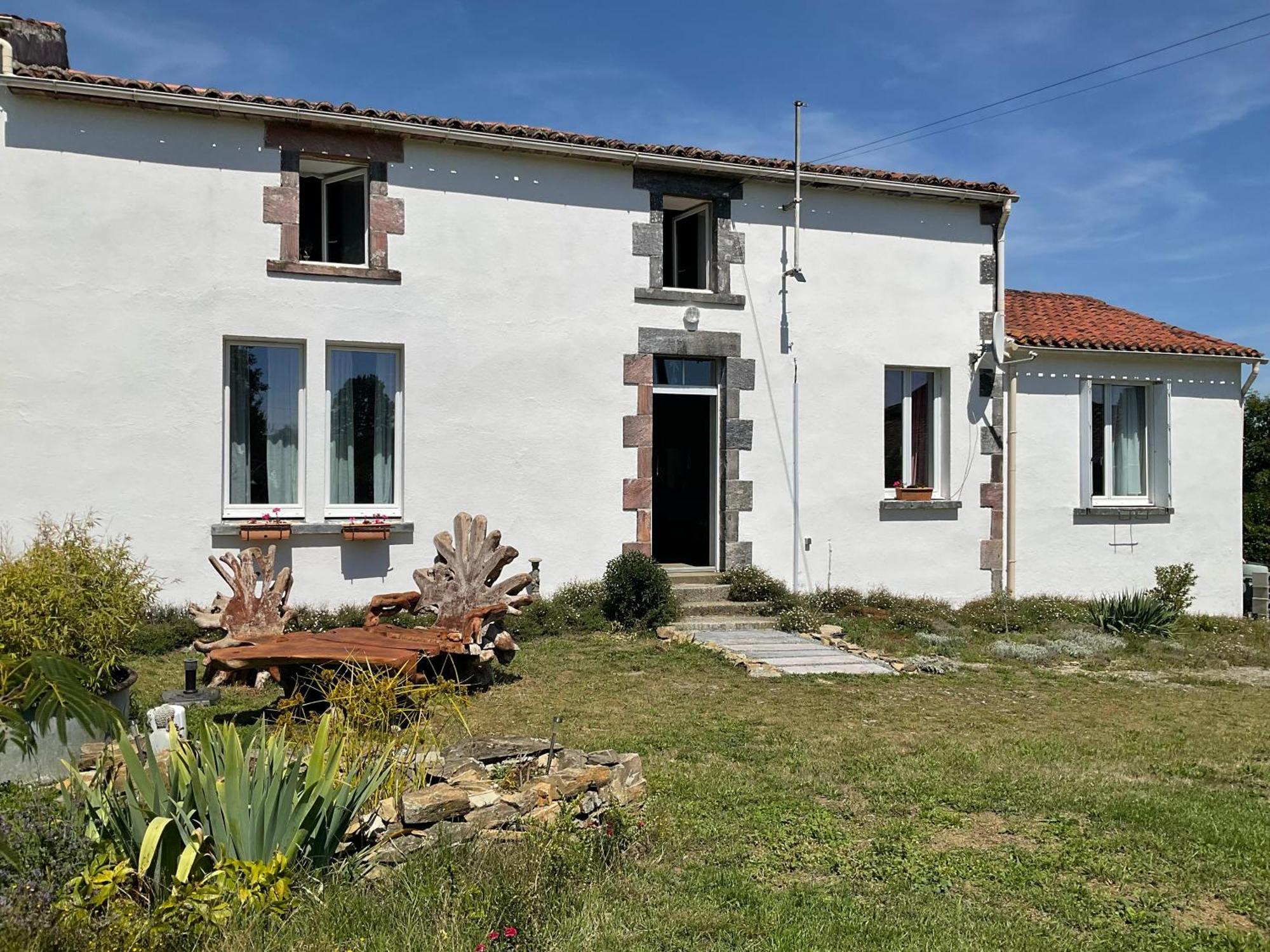 La Brionniere Panzió Saint-Pierre-du-Chemin Kültér fotó